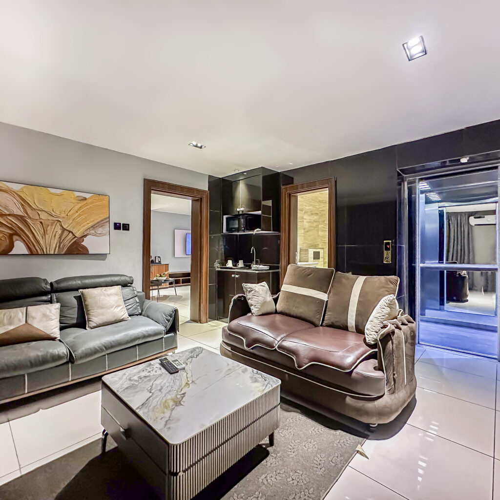 Pent House